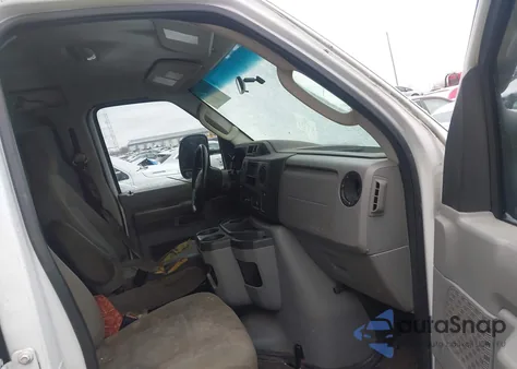 2013 Ford E-350 Super Duty Commercial из США, поврежденный, VIN 1FTSE3EL1DDB33928